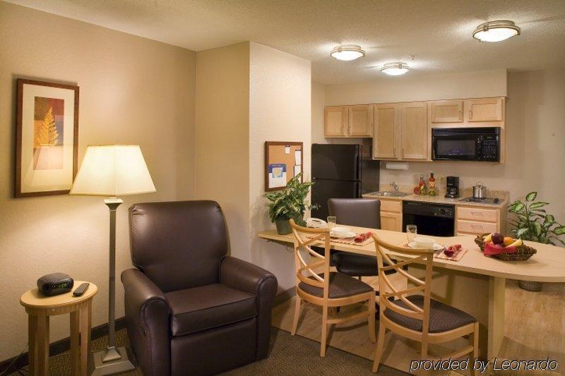 Candlewood Suites Milwaukee Brown Deer, An Ihg Hotel Cameră foto